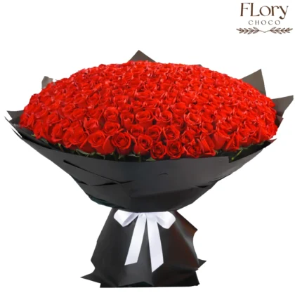 Noble Romance 200 red roses bouquet for grand romantic moments & surprises in Qatar